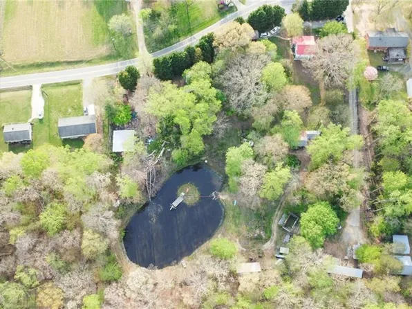 1435 Lyndale Dr, Winston Salem, NC 27106