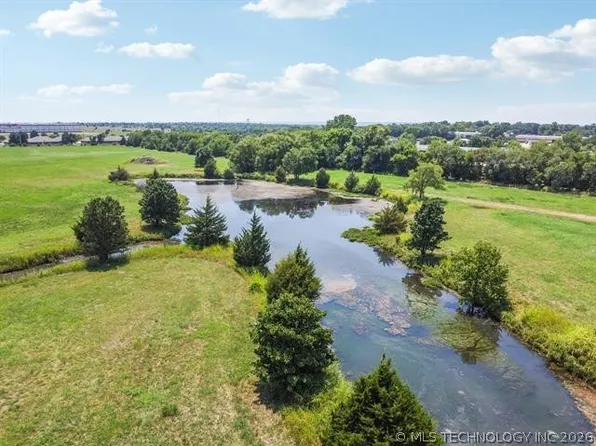 Highway 60 Rd, Bartlesville, OK 74006