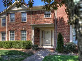 9529 Wessex Pl #00, Louisville, KY 40222
