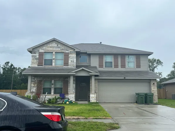 501 Fay St, Dayton, TX 77535
