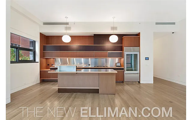 Rented by Douglas Elliman | media 16