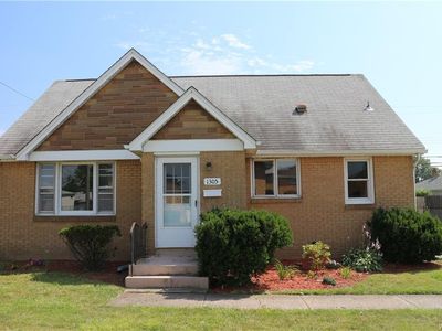 1305 George Urban Blvd, Cheektowaga, NY, 14225
