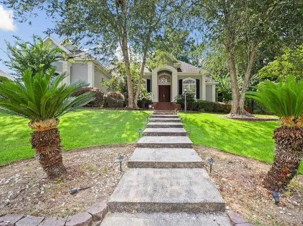 1542 Stone Hedge Dr W, Mobile, AL 36695