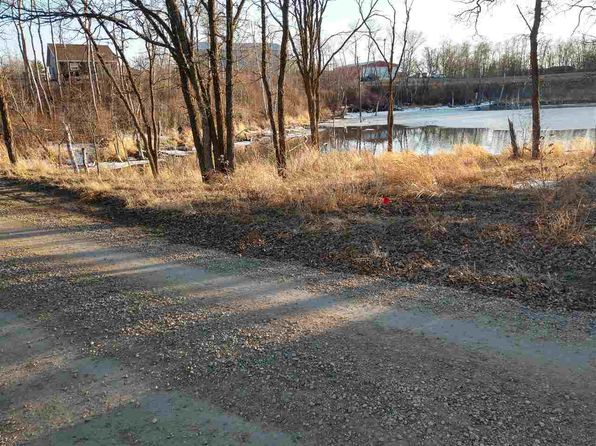 Lake Metigoshe Bottineau Real Estate 25 Homes For Sale Zillow