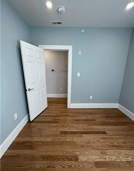 75 Winchester St #3 — Photo 9