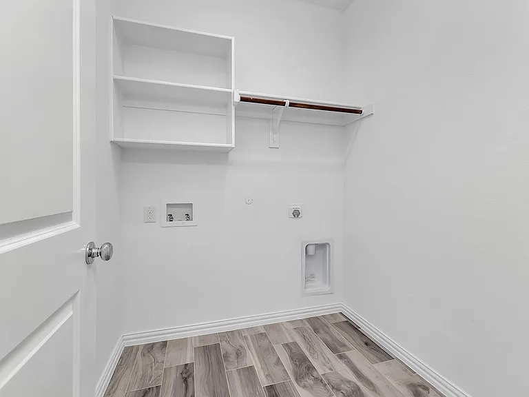 7204 Black Cherry Ln — Photo 12