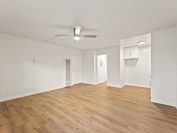 5th image of 6316 S Vermont Ave APT 3