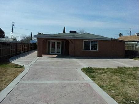 1st image of 2837 Beachwood Dr