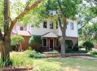 804 Prairie Ave, Cleburne, TX 76033