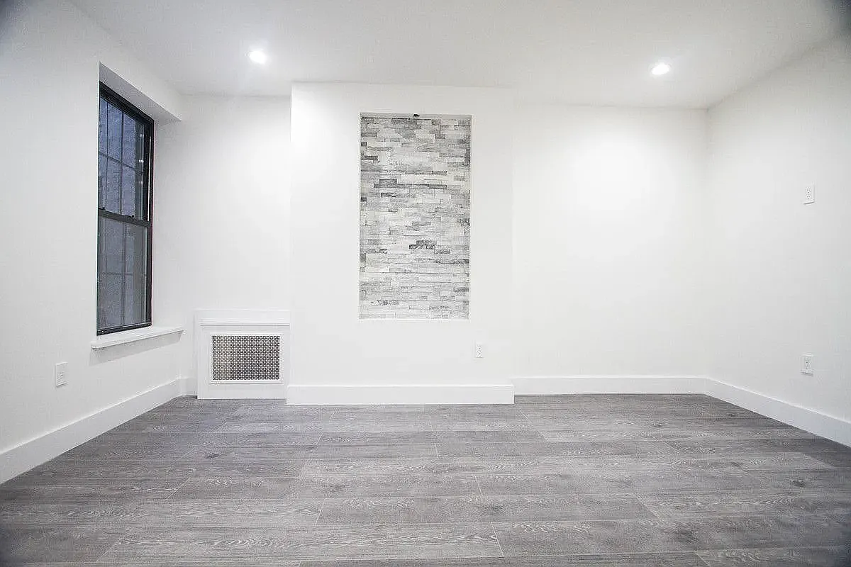424 Bleecker Street — Photo 2