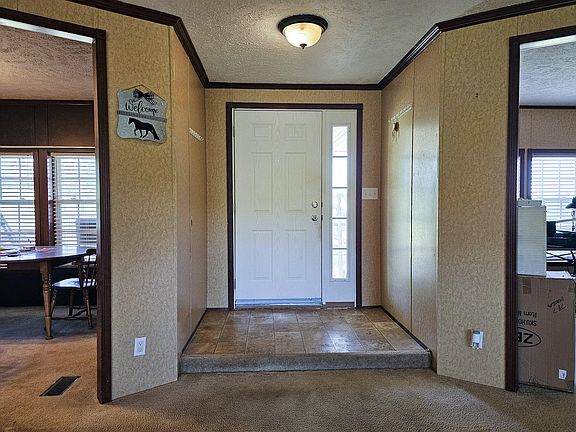 3rd image of 787 Moores Ln