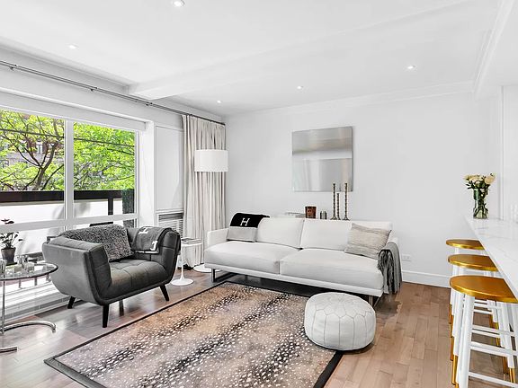 2nd image of 750 Park Ave APT 4-B