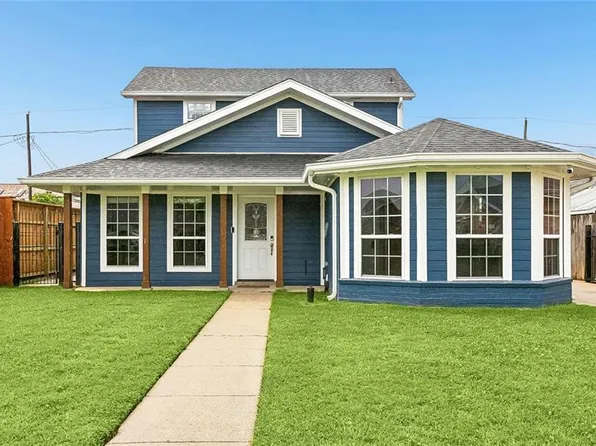 2804 Earl Dr, Meraux, LA 70075