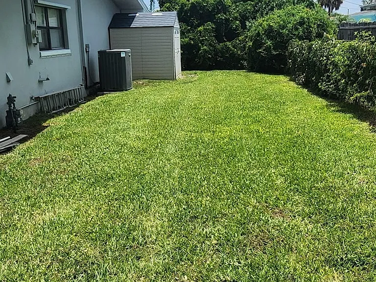 570 Capri Rd — Photo 27