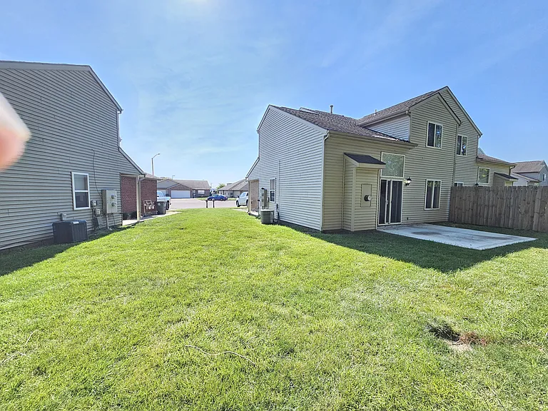 30 Westhaven Dr — Photo 39