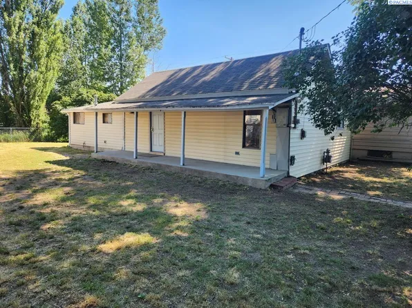 104 N D St, Albion, WA 99102