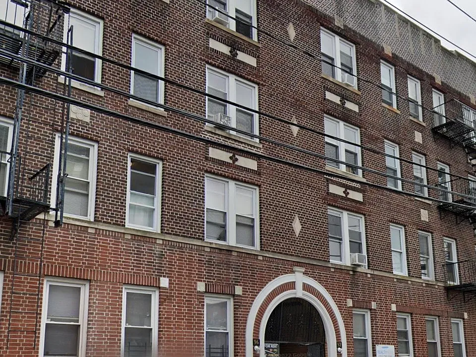 Waldo Apartments