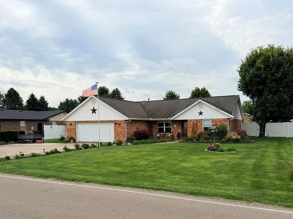 4737 Cottonville Rd, Jamestown, OH 45335
