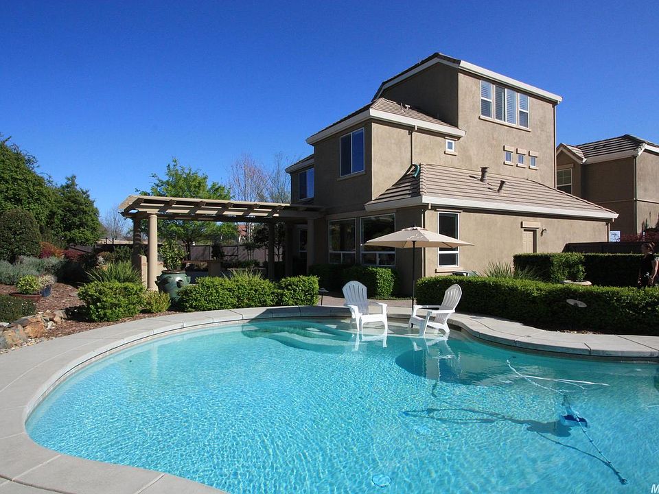 1st image of 201 Tarquina Ct