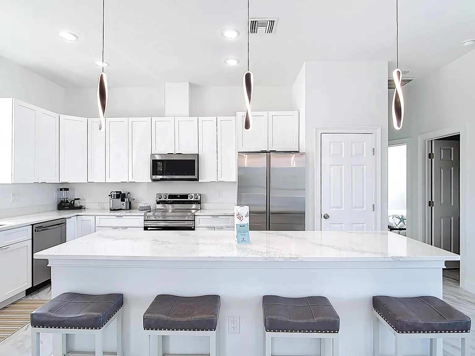 3 bed, 1668 sqft, $2,600 — Photo 4