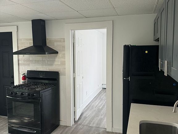 2nd image of 66 Broadway Unit 3L