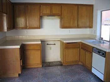3rd image of 15365 Canyonstone Dr