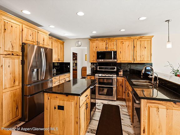 3rd image of 367 Faas Ranch Rd