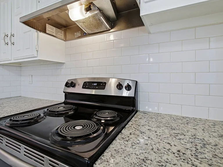 7306 Ridgeview Dr — Photo 14