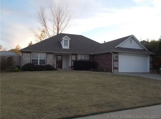 13038 E 132nd St, Collinsville, OK 74021