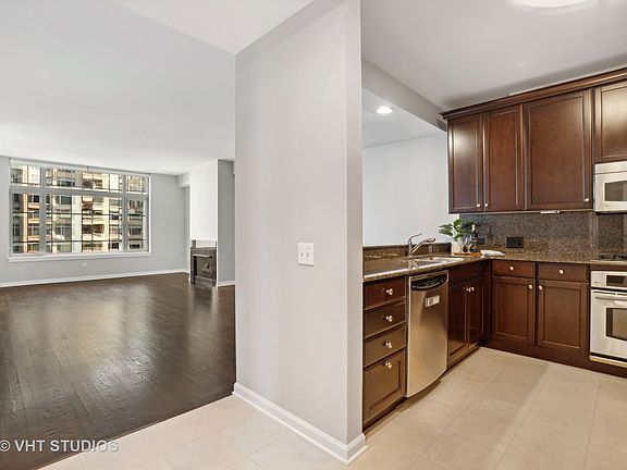 5th image of 530 N Lake Shore Dr APT 2406