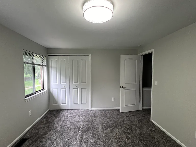 48536 Sugarbush Rd — Photo 4