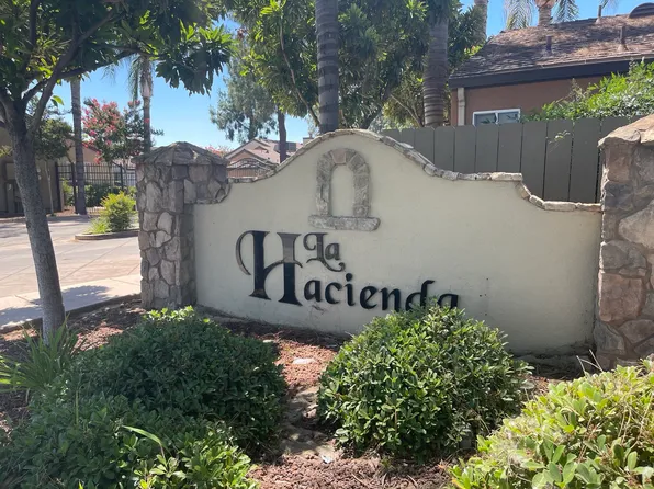5145 E Lane Ave APT 217, Fresno, CA 93727