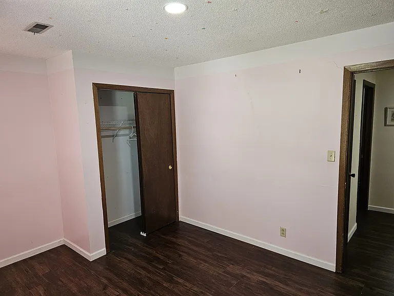 605 Waterford Dr — Photo 7