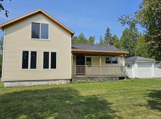 1121 N County Road 432 Rd, Gulliver, MI 49840