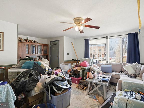 4th image of 1359 Raleigh Dr