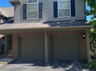 28167 Carlton Way Dr, Novi, MI 48377