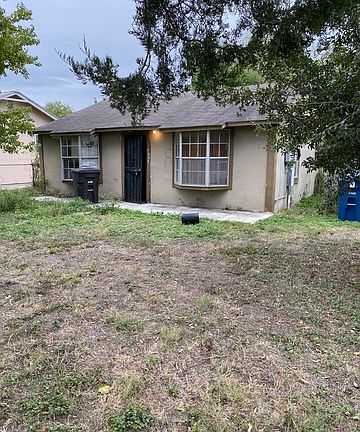 2nd image of 1338 Aaron Pl
