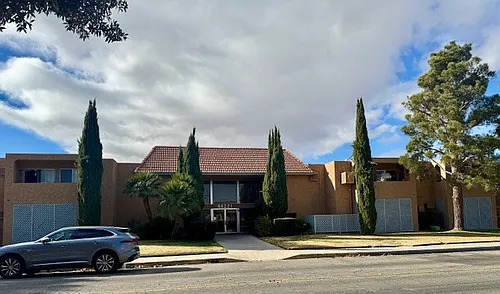 Kingtree Senior Apartments Photo 1