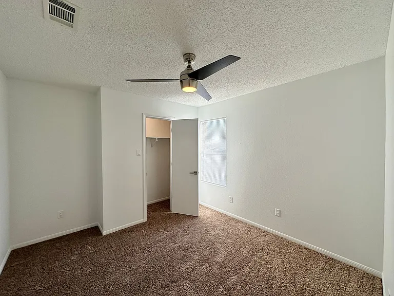 4403 Tidal Wave Dr — Photo 6