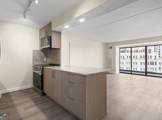 2460 Peachtree Rd NE #608, Atlanta, GA 30305