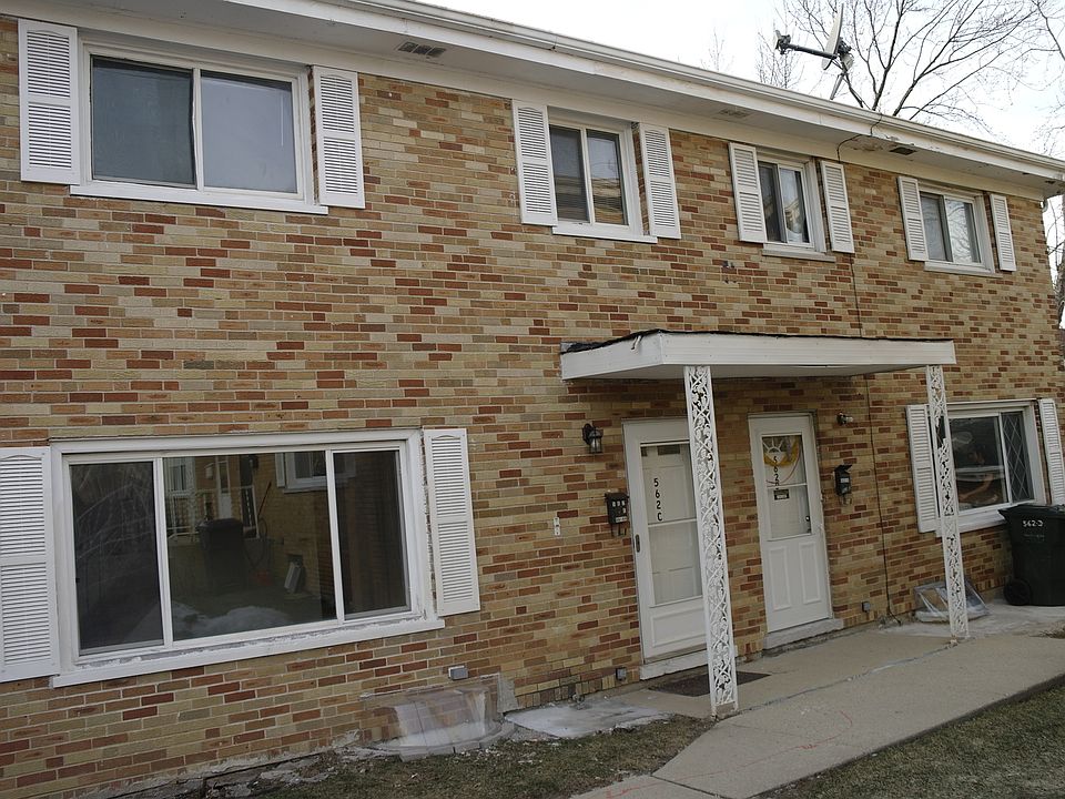 1st image of 562 Lynn Ct Unit C