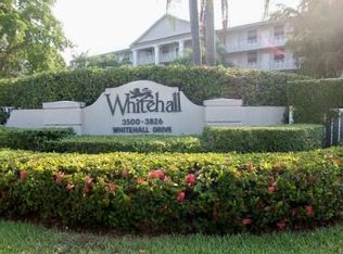 3636 Whitehall Dr APT 204, West Palm Beach, FL 33401