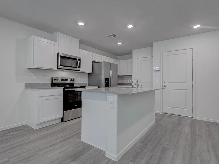 7371 Craig Cove Ct — Photo 6