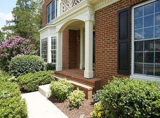 25634 Elk Lick Rd, Chantilly, VA 20152