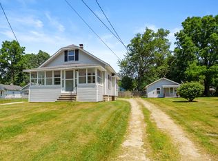 132 Gilkison Ave, Kalamazoo, MI 49006