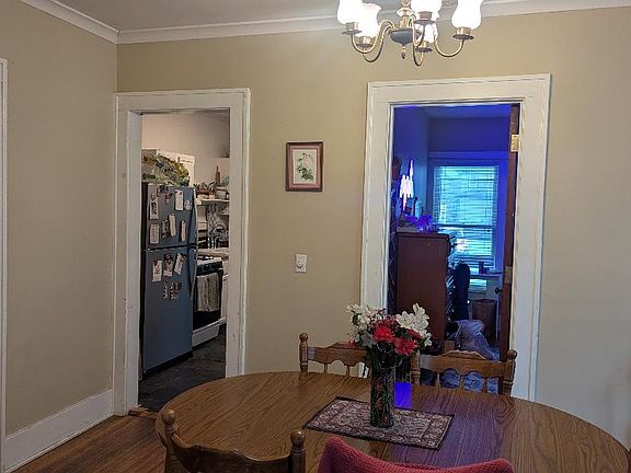 3rd image of 163-165 Berkeley St #163