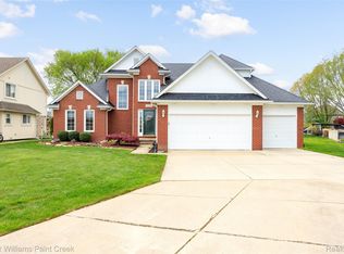 53435 Pimpernil Ln, Chesterfield, MI 48051