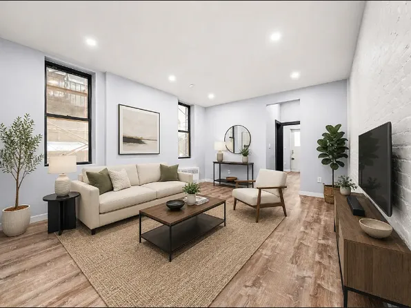 453 W 48th St, New York, NY