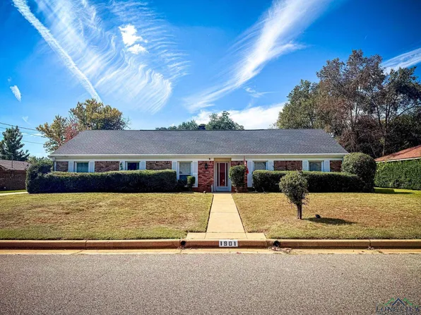 1901 Livingston St, Longview, TX 75601