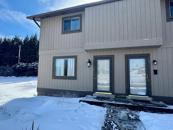 138 Cherrywood Villa, Beaver, WV 25813